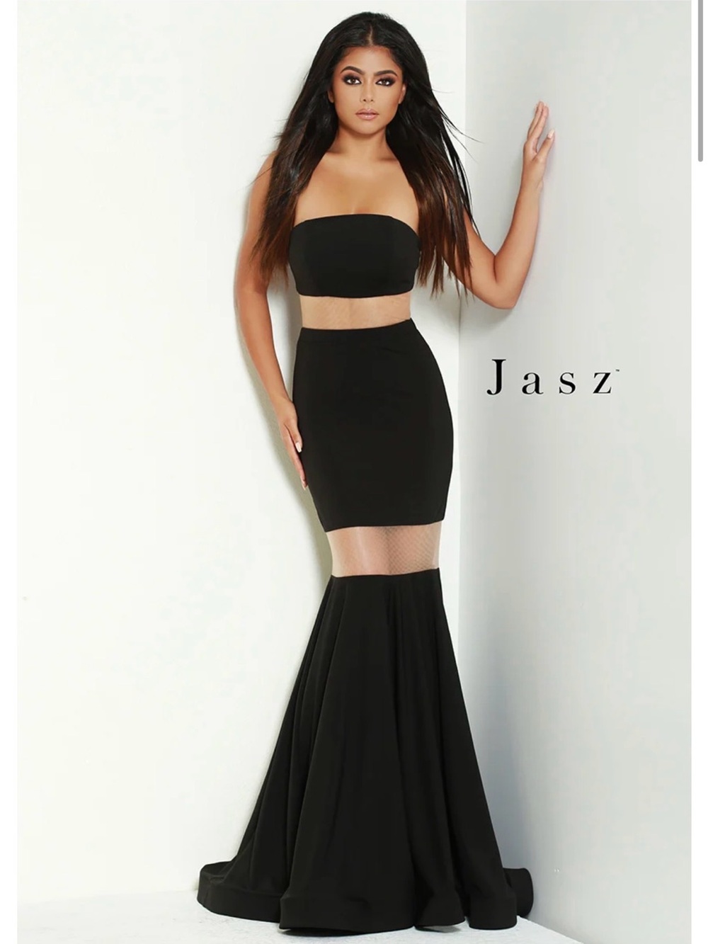 Jasz Coutour -6503 Pink Mesh Mermaid gown- Size 8